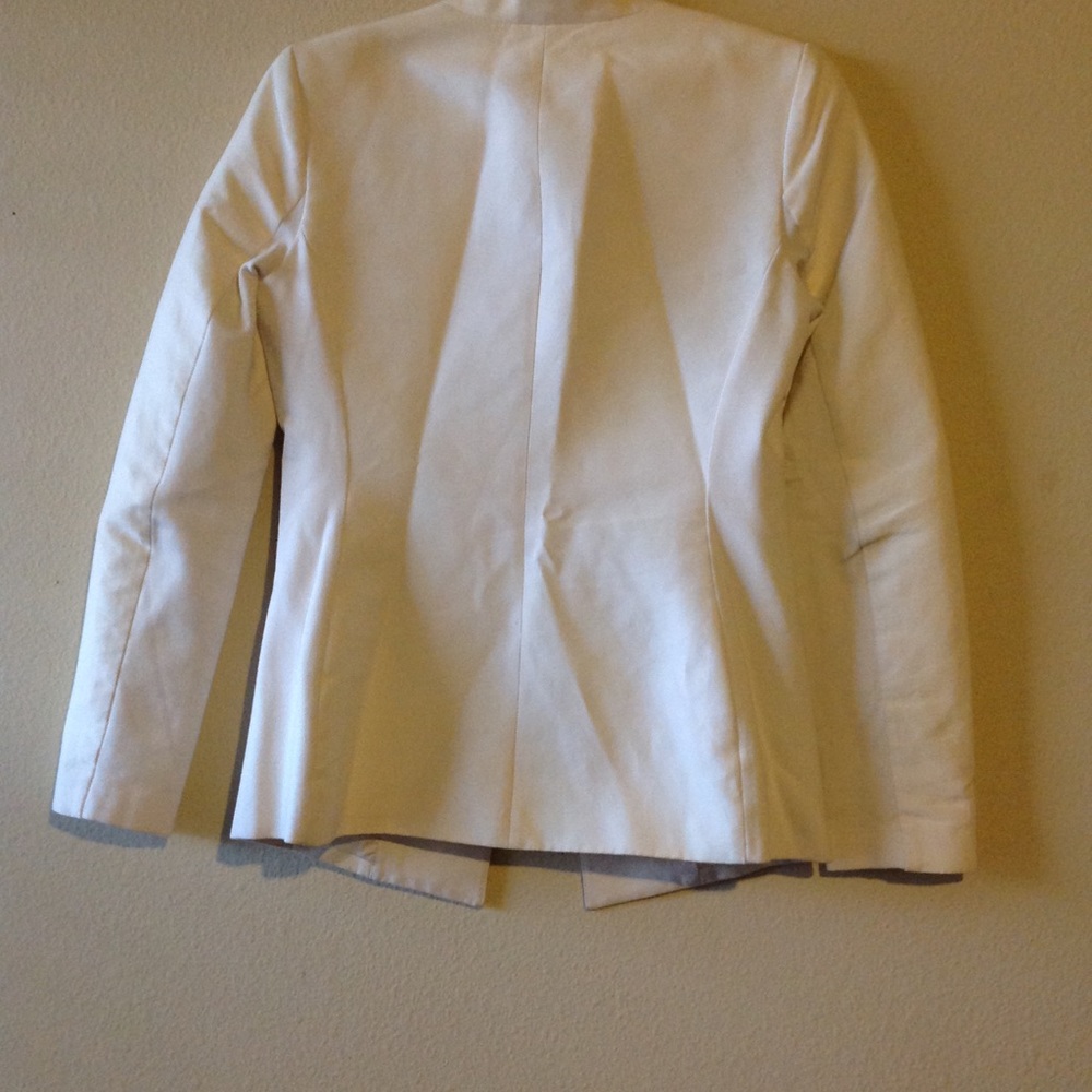 Blouse - Picture 2 of 3